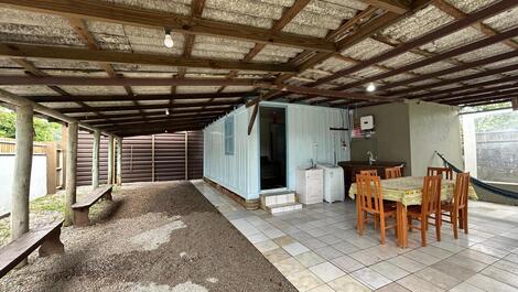 Comfortable house just 150 meters from Gamboa Beach - Garopaba/SC