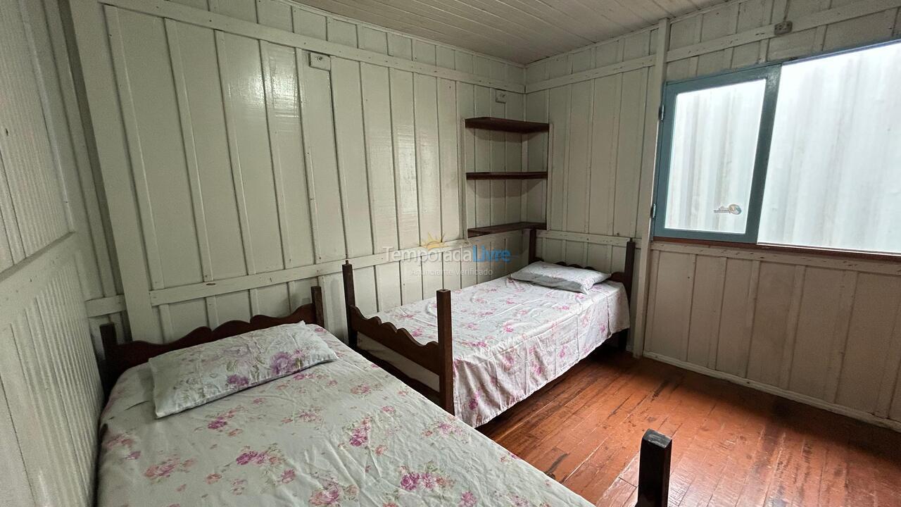 House for vacation rental in Garopaba (Praia da Gamboa)