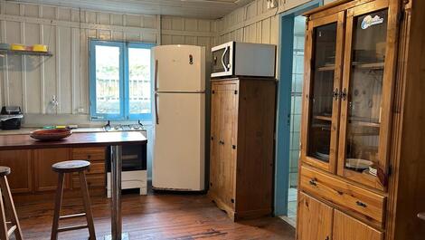 Comfortable house just 150 meters from Gamboa Beach - Garopaba/SC