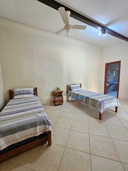 Casa para aluguel de temporada em Lauro de Freitas (Vilas do Atlântico Ba)