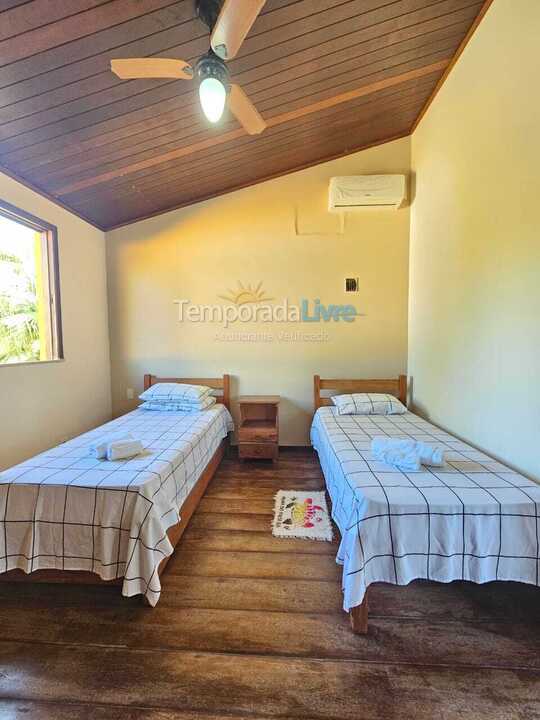 Casa para aluguel de temporada em Lauro de Freitas (Vilas do Atlântico Ba)