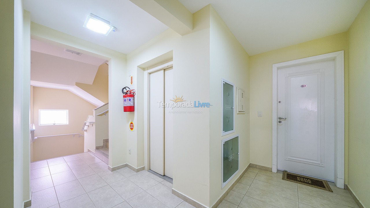 Apartment for vacation rental in Bombinhas (Praia da Lagoinha)