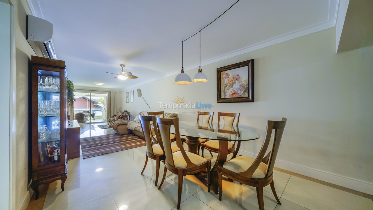 Apartment for vacation rental in Bombinhas (Praia da Lagoinha)