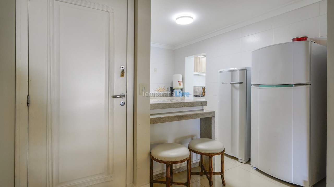 Apartment for vacation rental in Bombinhas (Praia da Lagoinha)