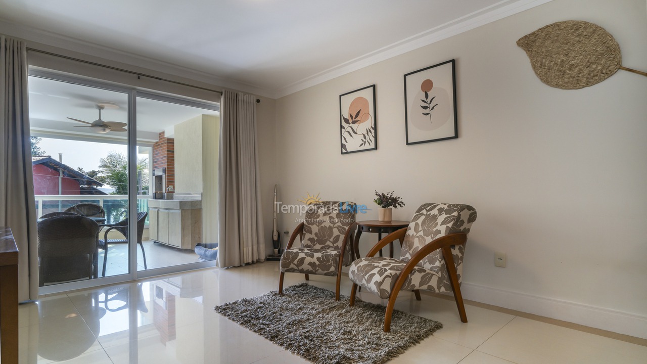 Apartment for vacation rental in Bombinhas (Praia da Lagoinha)