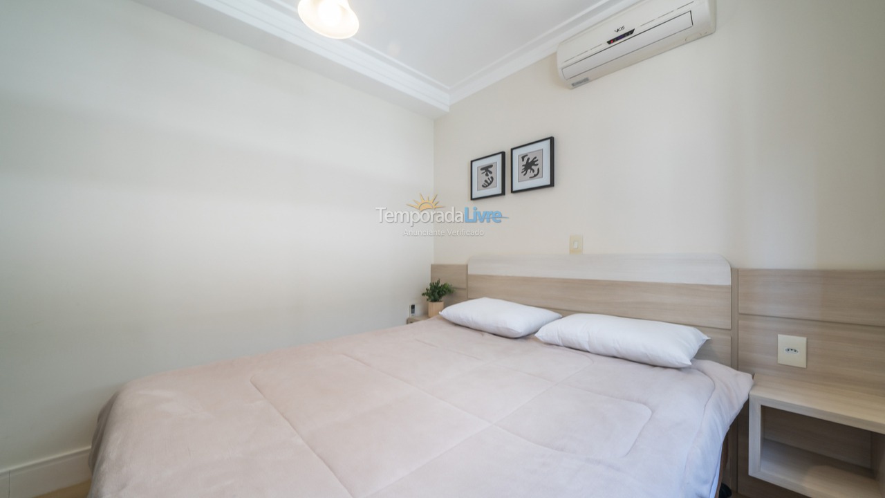 Apartment for vacation rental in Bombinhas (Praia da Lagoinha)