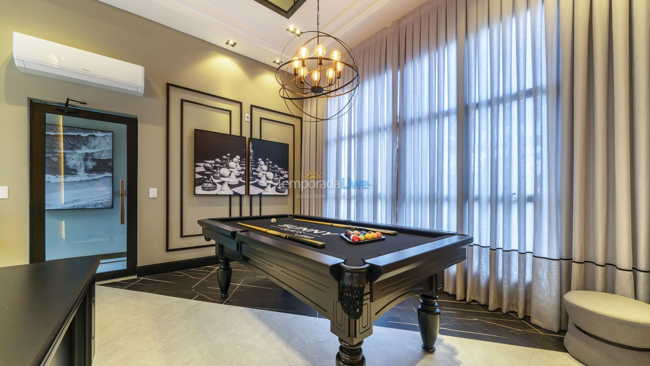 Apartamento para alquiler de vacaciones em Bombinhas (Praia de Bombas)