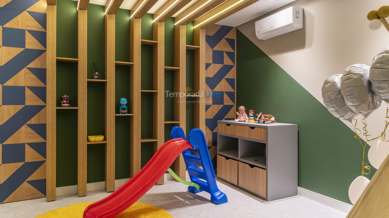 Apartamento para alquiler de vacaciones em Bombinhas (Praia de Bombas)