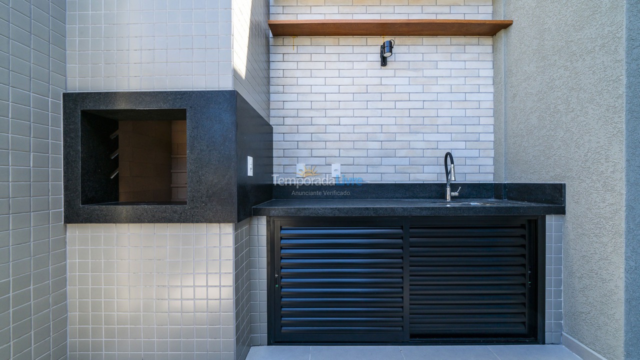 Apartamento para alquiler de vacaciones em Bombinhas (Praia de Bombas)