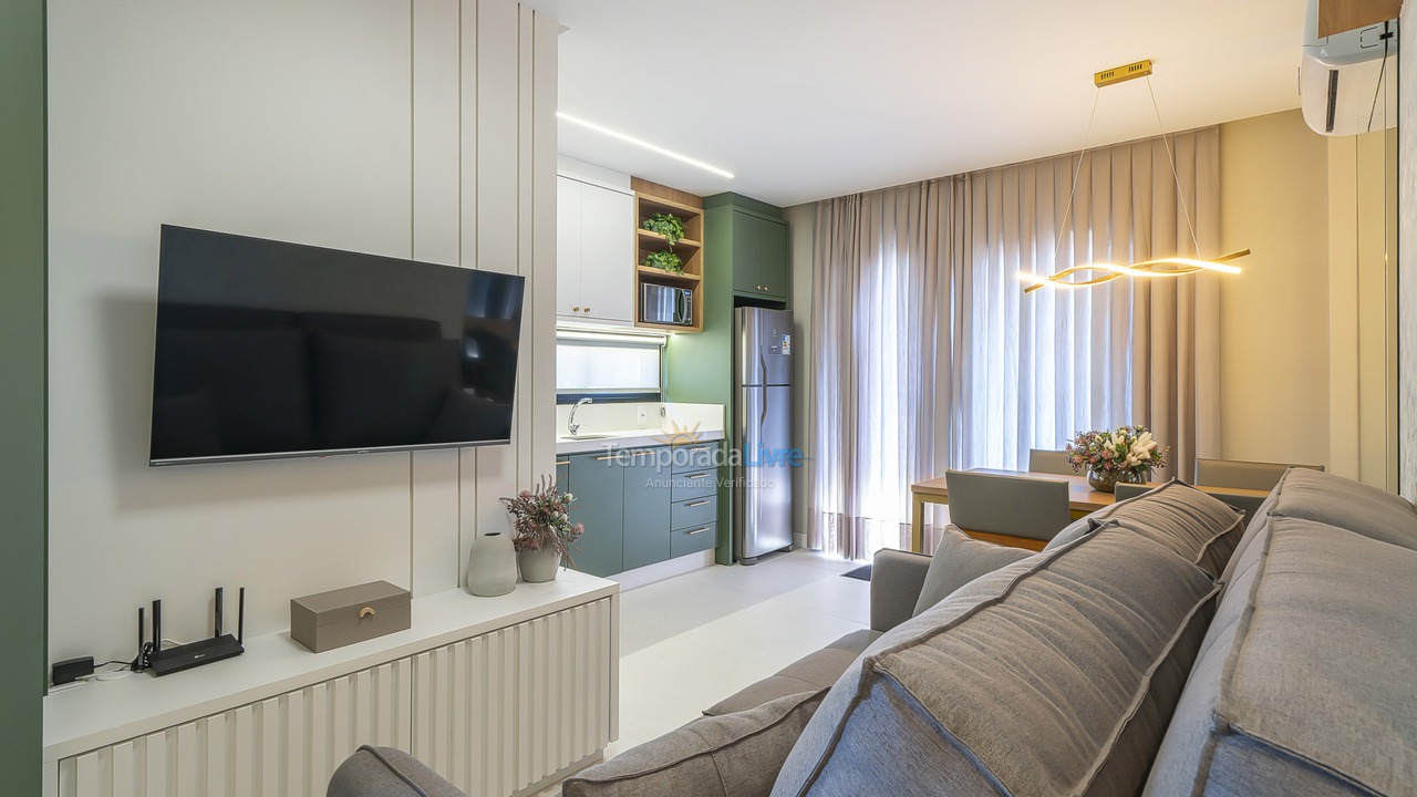 Apartamento para alquiler de vacaciones em Bombinhas (Praia de Bombas)