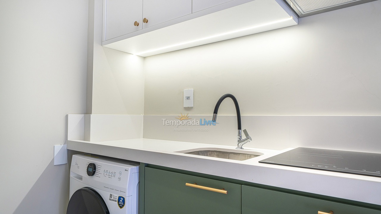 Apartamento para alquiler de vacaciones em Bombinhas (Praia de Bombas)