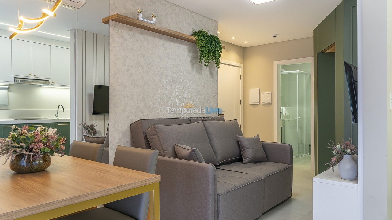 Apartamento para alquiler de vacaciones em Bombinhas (Praia de Bombas)