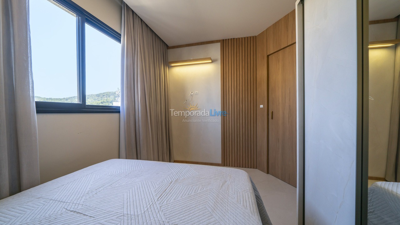 Apartamento para alquiler de vacaciones em Bombinhas (Praia de Bombas)