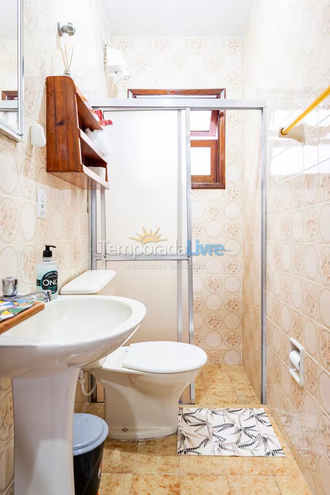 Apartamento para aluguel de temporada em Ubatuba (Praia do Tenório)