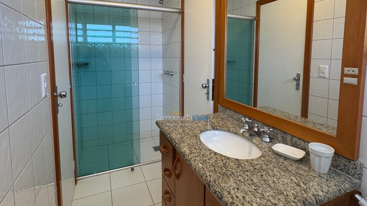 Casa para aluguel de temporada em Bombinhas (Canto Grande)