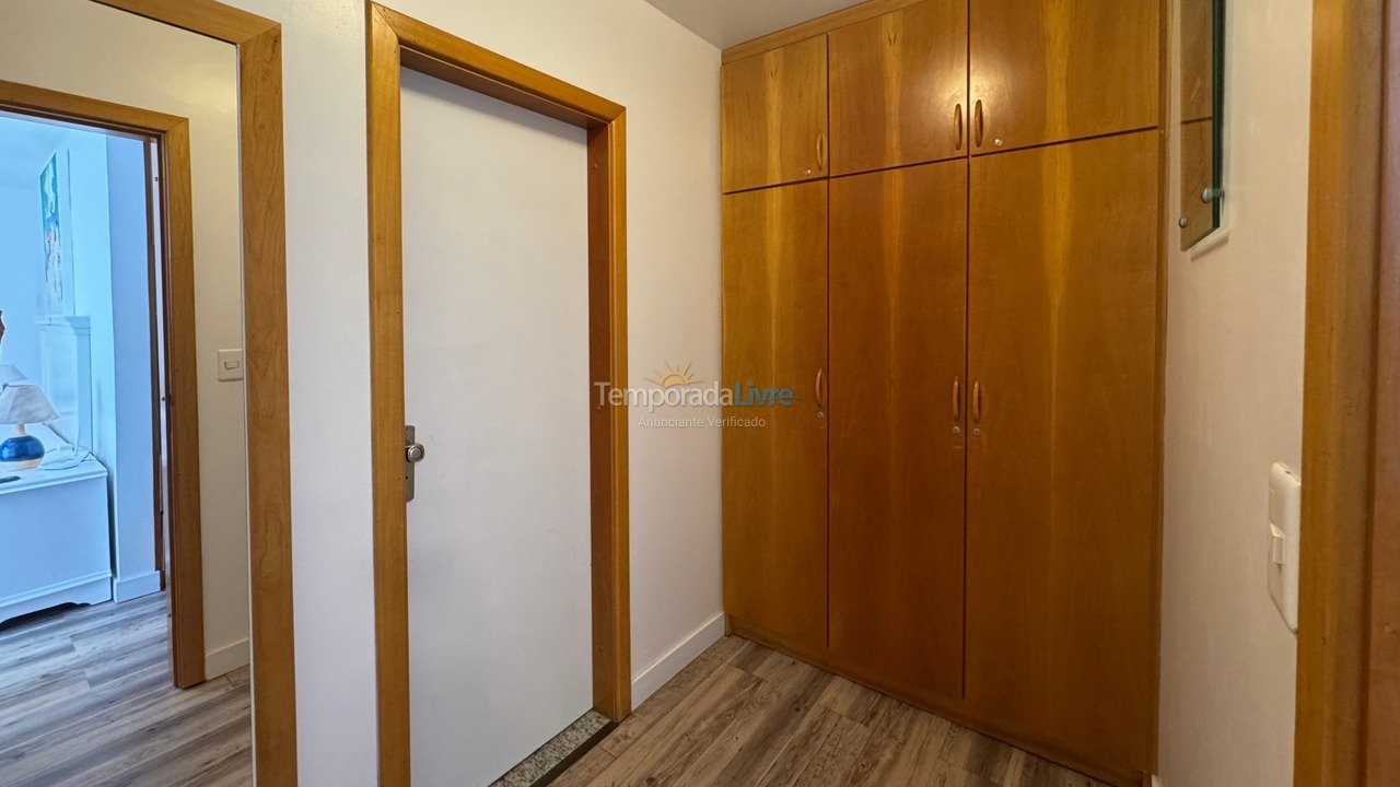 Casa para aluguel de temporada em Bombinhas (Canto Grande)