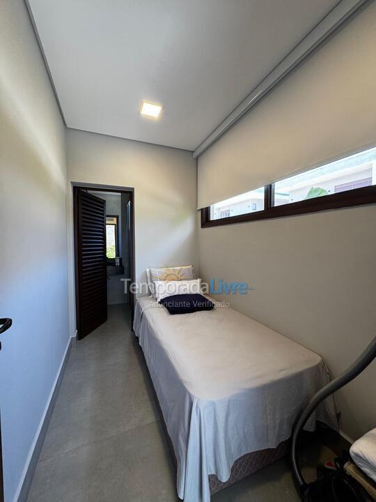 Casa para aluguel de temporada em São Sebastião (Camburi)