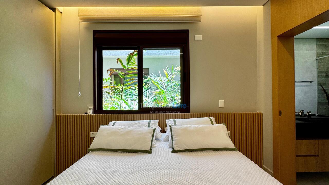 Casa para aluguel de temporada em São Sebastião (Camburi)