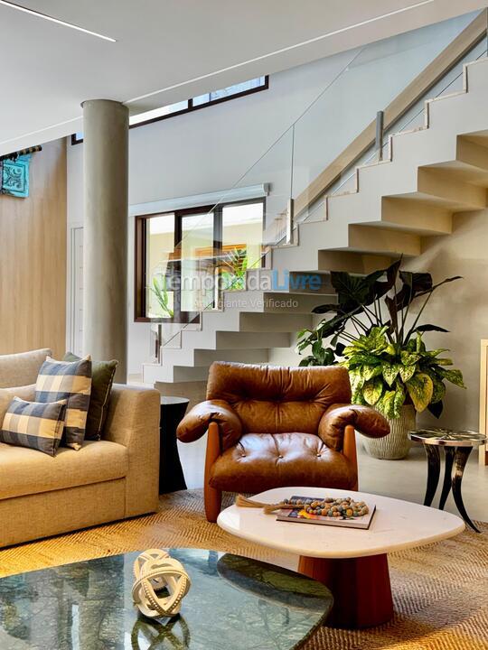 Casa para aluguel de temporada em São Sebastião (Camburi)