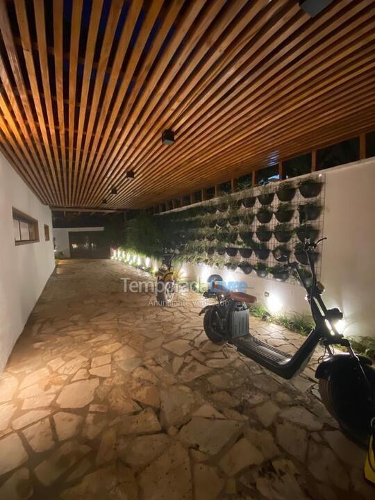 Casa para alquiler de vacaciones em São Sebastião (Praia da Baleia)