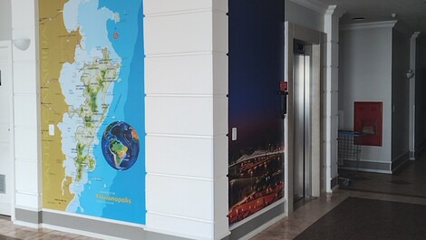 Apto 01 Dorm 1 suíte Frente Mar, em Cond com piscina pé na areia 🏖️🌅