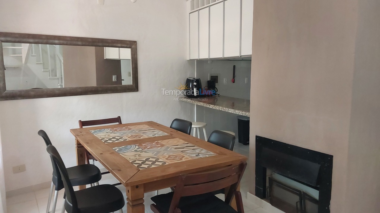 Casa para aluguel de temporada em Florianópolis (Cachoeira do Bom Jesus)