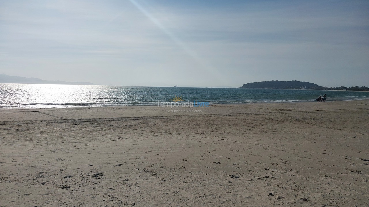 Casa para aluguel de temporada em Florianópolis (Cachoeira do Bom Jesus)