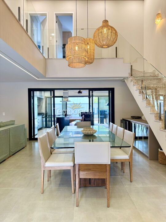 Casa para alquiler de vacaciones em São Sebastião (Barra do Sahy)