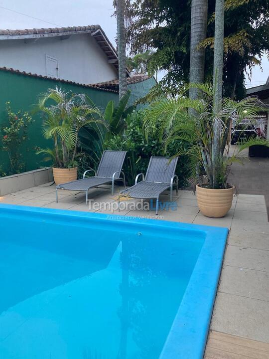 Casa para aluguel de temporada em Caraguatatuba (Porto Novo)