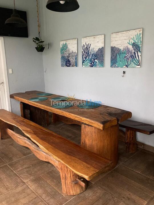 Casa para aluguel de temporada em Caraguatatuba (Porto Novo)