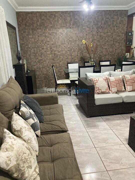 Casa para aluguel de temporada em Caraguatatuba (Porto Novo)