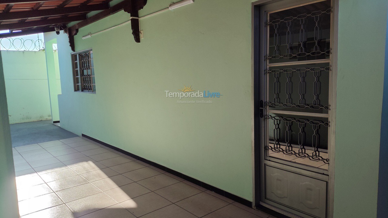 Casa para alquiler de vacaciones em Pirapora (Nova Pirapora)