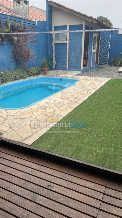 Casa para aluguel de temporada em Guaratuba (Bal Brejatuba)