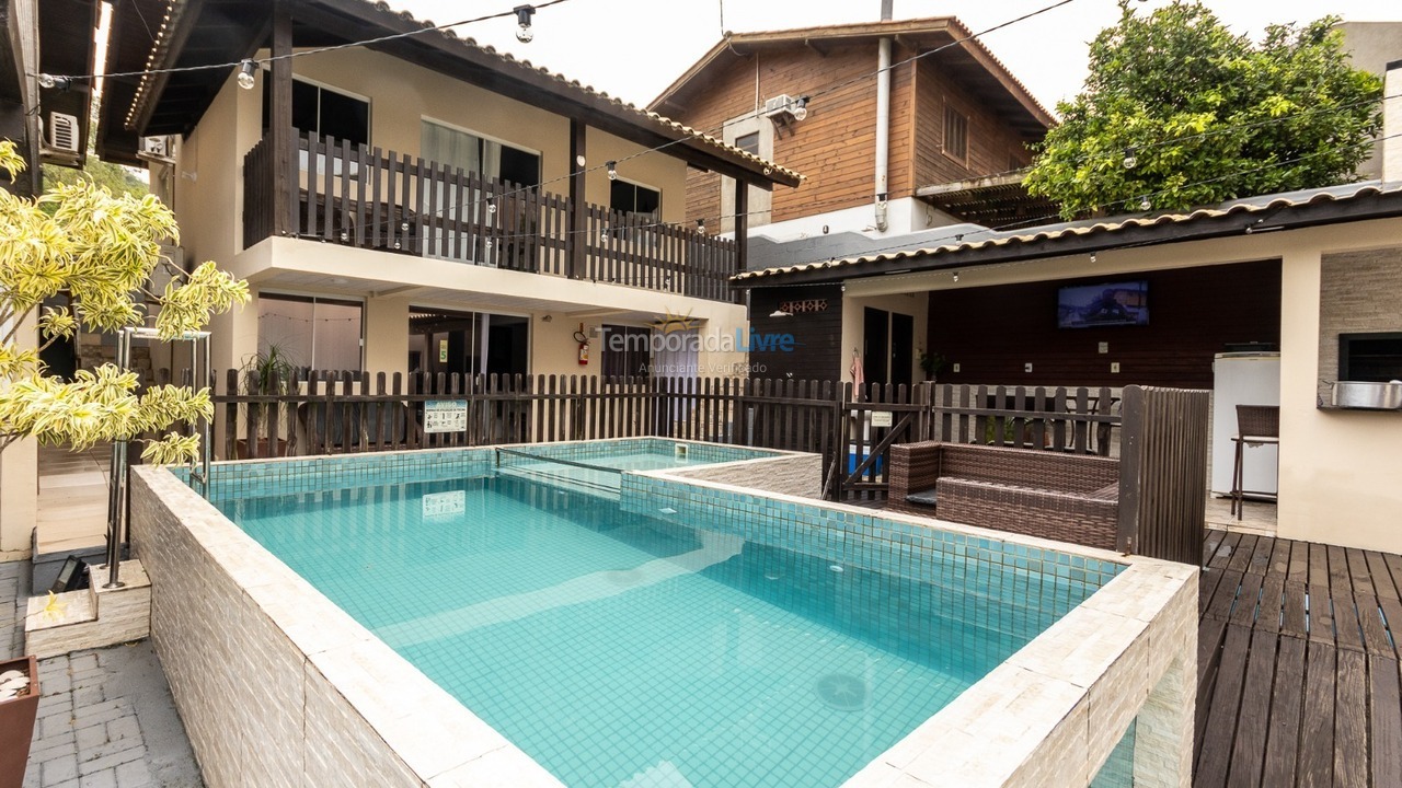 Apartment for vacation rental in Garopaba (Praia da Gamboa)