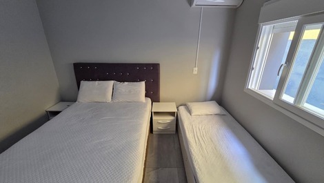 3-bedroom vacation home in Bombinhas