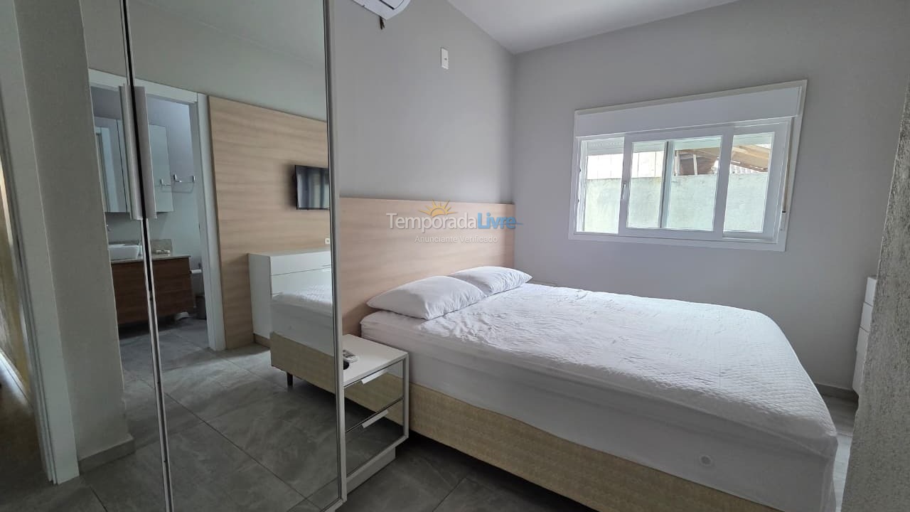 House for vacation rental in Bombinhas (Praia de Bombas)