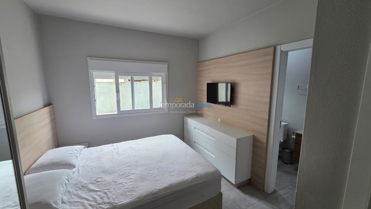 House for vacation rental in Bombinhas (Praia de Bombas)