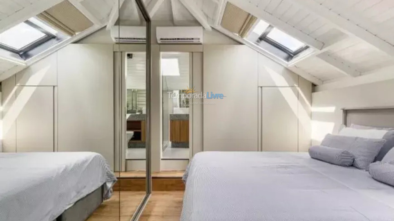 Casa para alquiler de vacaciones em Florianopolis (Jurerê Internacional)