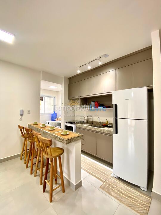 Apartamento para aluguel de temporada em Ubatuba (Praia Grande)