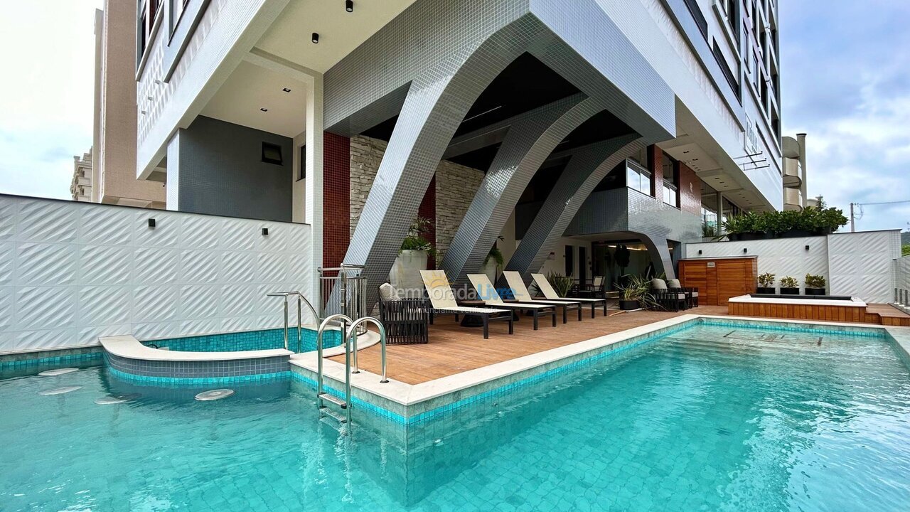 Apartamento para alquiler de vacaciones em Bombinhas (Praia de Bombas)