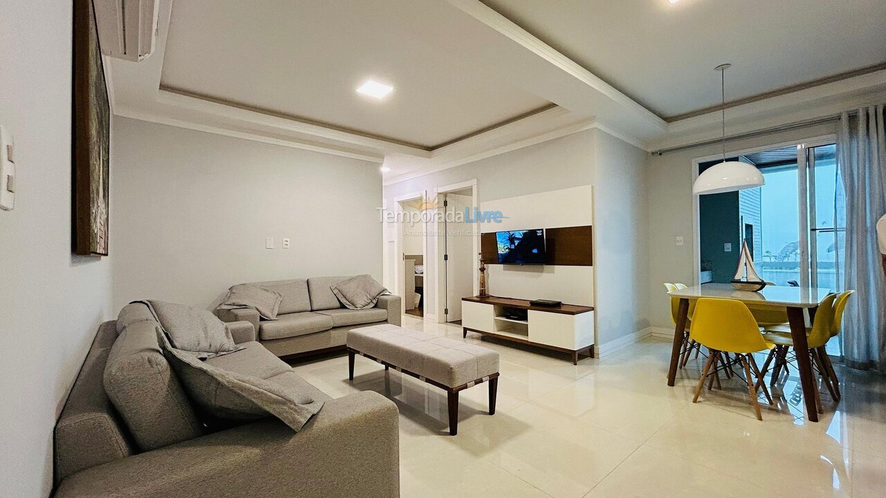 Apartment for vacation rental in Bombinhas (Praia de Bombas)