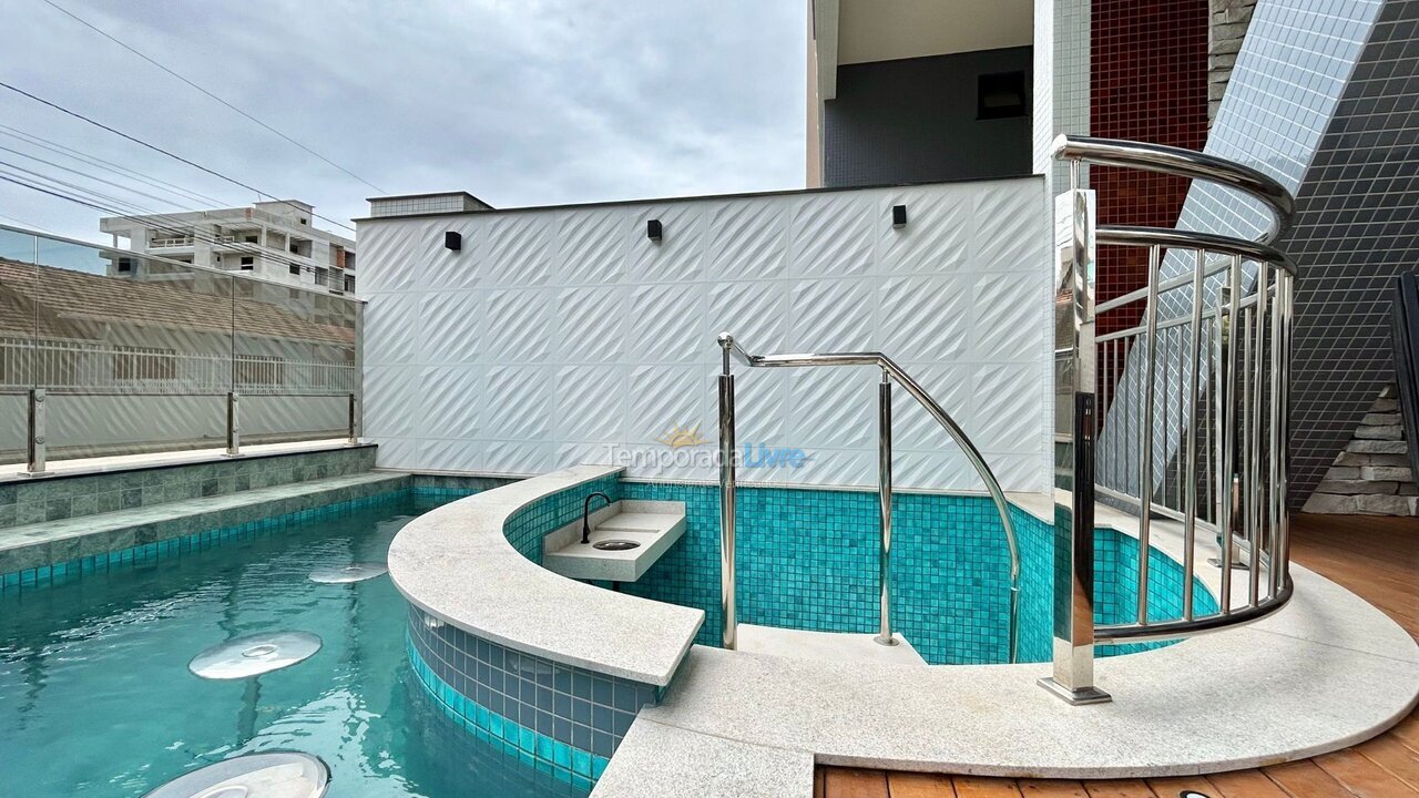 Apartamento para alquiler de vacaciones em Bombinhas (Praia de Bombas)