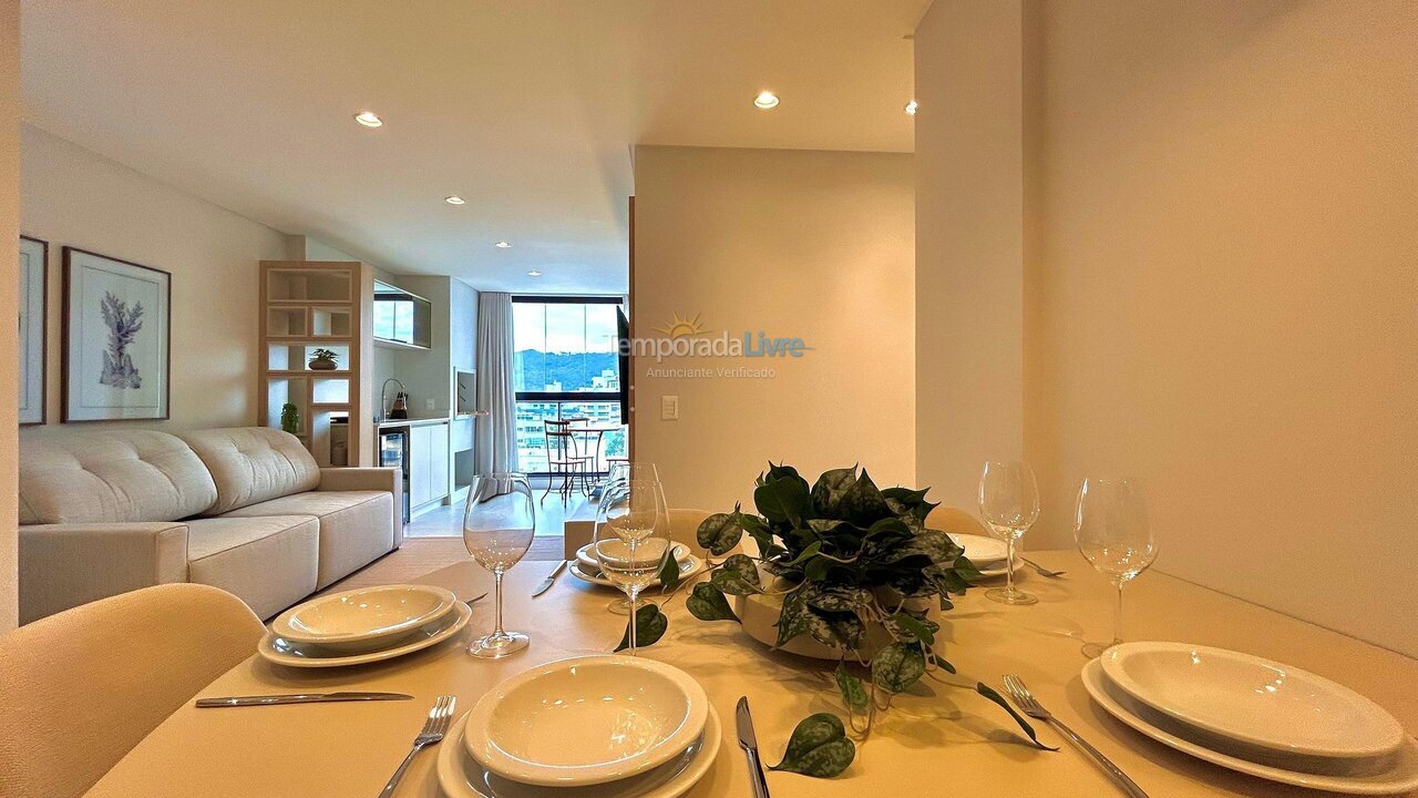 Apartment for vacation rental in Bombinhas (Praia de Bombas)