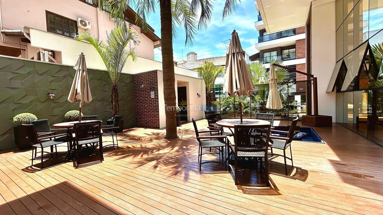 Apartamento para aluguel de temporada em Bombinhas (Praia de Bombas)