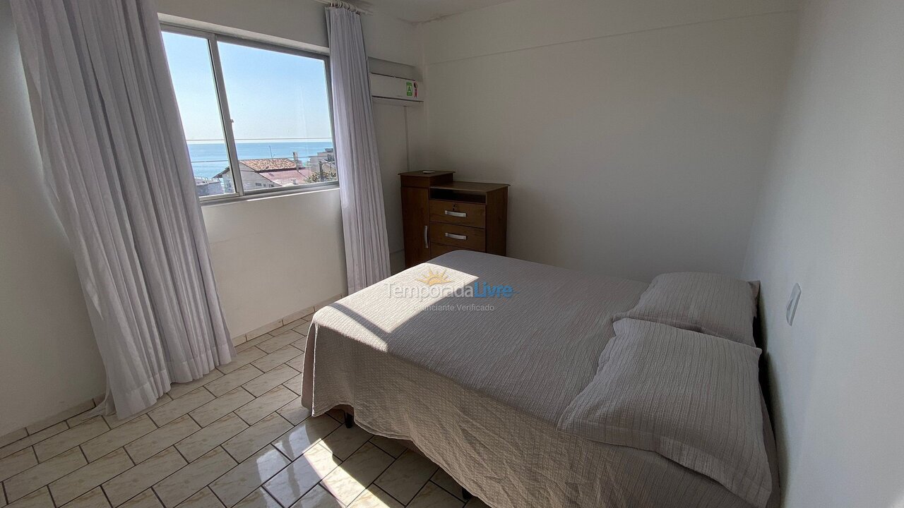Apartamento para aluguel de temporada em Bombinhas (Praia de Bombas)
