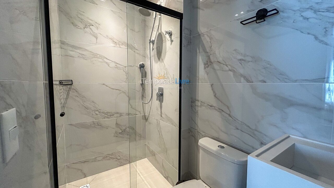 Apartamento para alquiler de vacaciones em Bombinhas (Praia de Bombas)