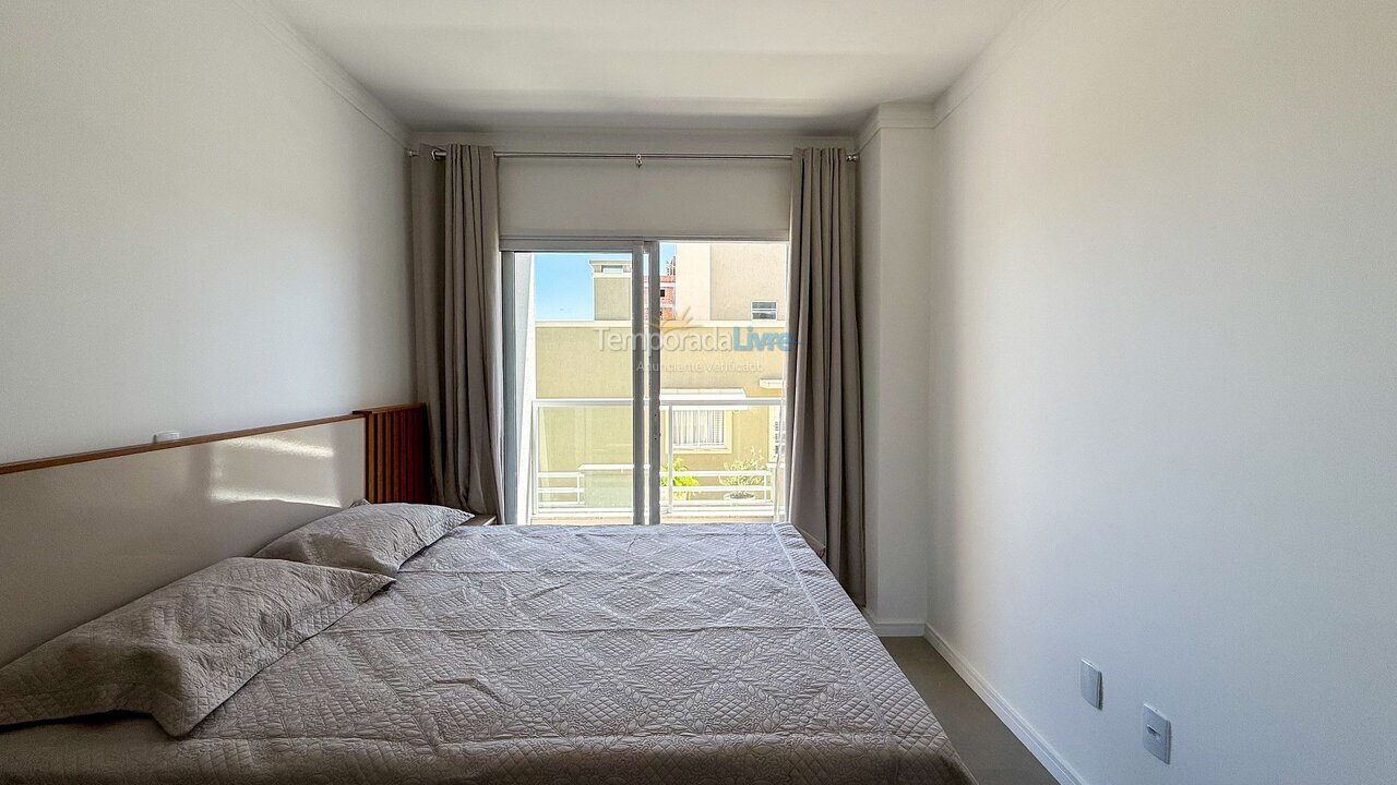 Apartment for vacation rental in Bombinhas (Praia de Bombas)