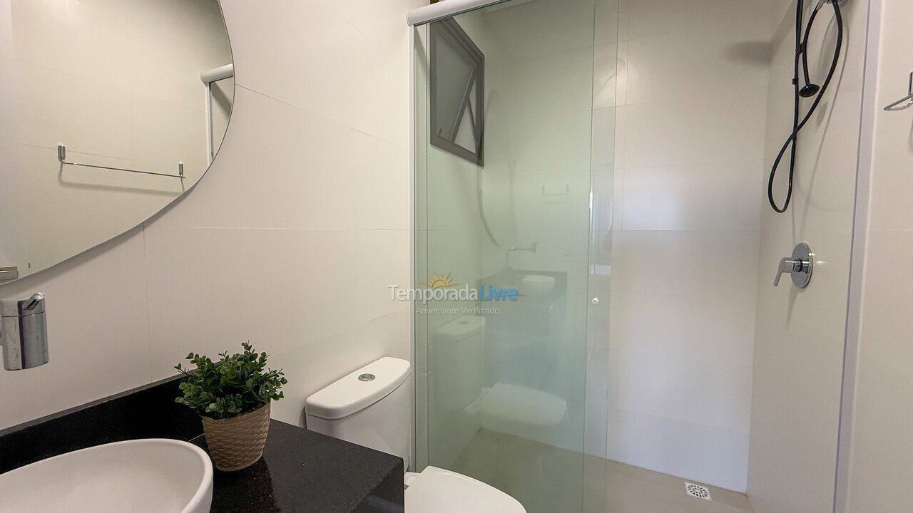 Apartamento para aluguel de temporada em Bombinhas (Praia de Bombas)