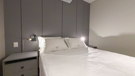 018 - Apto 1 dorm Area de lazer Completo com Piscina