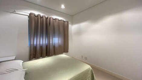 176 - 3-bedroom apartment on Mariscal Beach